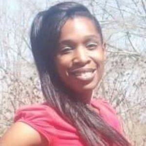 Meet your Posher, Mikia